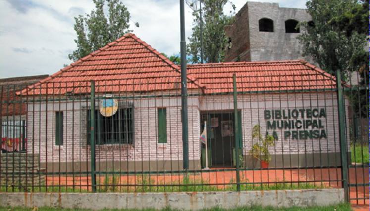 ¡Libros Nuevos, Barrio Nuevo! La Histórica Biblioteca La Prensa de Parque Patricios Reabre sus Puertas Tras Renovación